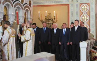 Севастопольцы в Херсонесе встретили светлый праздник Пасхи вместе с Президентом Украины
