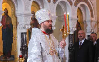 Севастопольцы в Херсонесе встретили светлый праздник Пасхи вместе с Президентом Украины