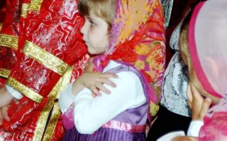 Севастопольцы в Херсонесе встретили светлый праздник Пасхи вместе с Президентом Украины