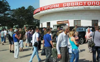 Музейный праздник «Знамёна Славы» состоялся на Сапун-горе
