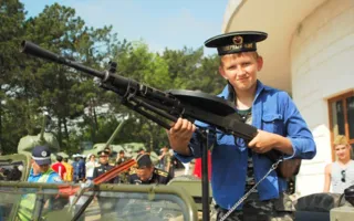 Музейный праздник «Знамёна Славы» состоялся на Сапун-горе