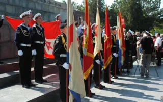 Музейный праздник «Знамёна Славы» состоялся на Сапун-горе