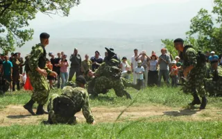 В рамках праздника «Знамена славы» состоялась реконструкция штурма Сапун-горы 7 мая 1944 года