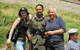 В рамках праздника «Знамена славы» состоялась реконструкция штурма Сапун-горы 7 мая 1944 года