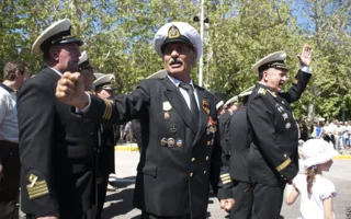 На Параде Победителей в Севастополе 9 мая впервые за много лет была использована военная техника