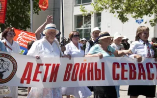 На Параде Победителей в Севастополе 9 мая впервые за много лет была использована военная техника