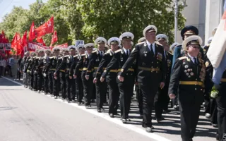На Параде Победителей в Севастополе 9 мая впервые за много лет была использована военная техника