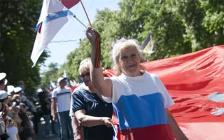 На Параде Победителей в Севастополе 9 мая впервые за много лет была использована военная техника
