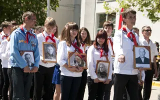 На Параде Победителей в Севастополе 9 мая впервые за много лет была использована военная техника