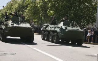 На Параде Победителей в Севастополе 9 мая впервые за много лет была использована военная техника