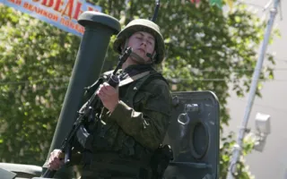 На Параде Победителей в Севастополе 9 мая впервые за много лет была использована военная техника