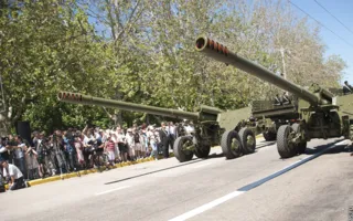 На Параде Победителей в Севастополе 9 мая впервые за много лет была использована военная техника