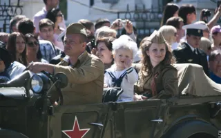 На Параде Победителей в Севастополе 9 мая впервые за много лет была использована военная техника
