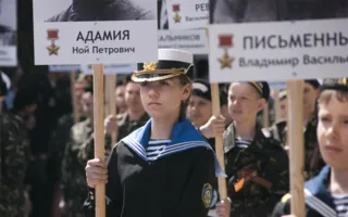 На Параде Победителей в Севастополе 9 мая впервые за много лет была использована военная техника
