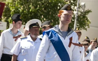 На Параде Победителей в Севастополе 9 мая впервые за много лет была использована военная техника