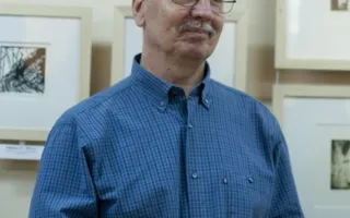 Тонкое искусство камерной графики на выставке Ярослава Мыськива и его учеников в Севастополе