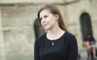 Современное искусство и вино на выставке по итогам симпозиума «Куда ведут лозы?» в Севастополе