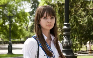 Выпускники-2013 в Севастополе традиционно отметили последний звонок купанием в фонтанах и Черном море