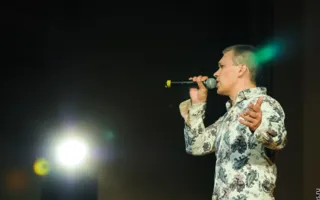Михаил Санин и Анна Кросс: «Этот город пахнет любовью». Выступление звезд шансона и эстрады в Севастополе