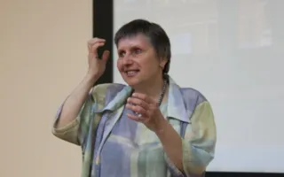 Выставка книжной графики трёх поколений учеников Севастопольской художественной школы