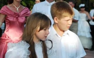 Ежегодный бал на Приморском бульваре собрал тех, кто почитает праздник Жён Мироносиц