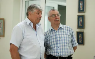 «5 сантиметров» для шедевра. Необычная выставка молодых художников в Севастополе