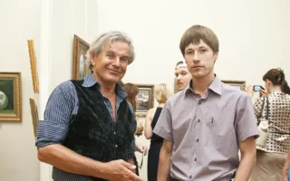 Персональная выставка картин Никаса Сафронова впервые в Севастополе