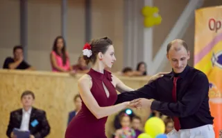 Участники открытого Кубка Украины по акробатическому рок-н-роллу «взорвали» Севастополь зажигательными танцами