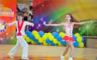 Участники открытого Кубка Украины по акробатическому рок-н-роллу «взорвали» Севастополь зажигательными танцами