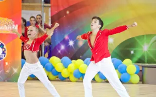 Участники открытого Кубка Украины по акробатическому рок-н-роллу «взорвали» Севастополь зажигательными танцами