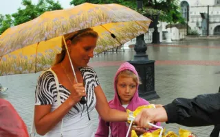 На Приморском бульваре появилась бронзовая скульптура «Одуванчик — символ доброты и детства»