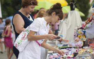 Выставка изделий ручной работы в Севастополе «Терем Мастеров» ко Дню города