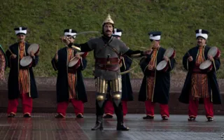 Гранд-дефиле военных оркестров-участников IV Фестиваля Sevastopol Military Tattoo