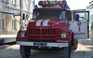 Госслужба по чрезвычайным ситуациям спасает 5 тысяч тонн зерна в Севастопольском порту