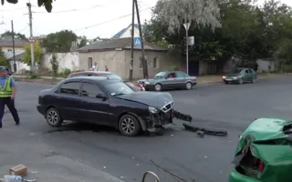 В Севастополе на перекрёстке улиц Льва Толстого и Ковпака произошло ДТП с прострадавшими