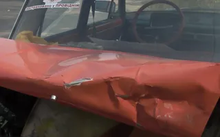 В Севастополе «BMW X6» и «Жигули» не поделили дорогу на улице Генерала Мельника 