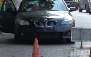 В Севастополе на улице Героев Севастополя в лобовом ДТП пострадали люди. Видео последствий