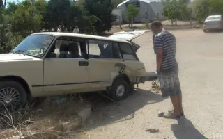 В Севастополе преступник совершил разбойное нападение на таксиста, а затем на угнанной машине попал в ДТП