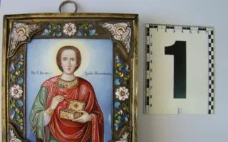 СБУ Севастополя задержала контрабандиста икон