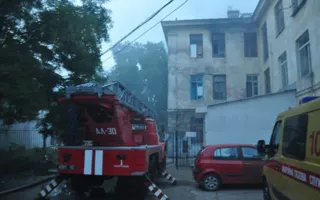 В День спасателя в горящем общежитии Севастополя погибли два человека