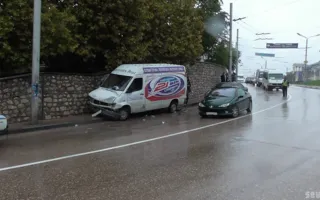 В районе Восставших столкнулись два автомобиля. Видео ДТП