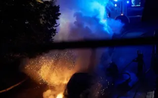 Ночью на проспекте Генерала Острякова сгорел автомобиль