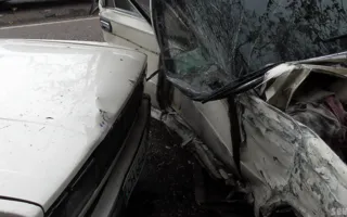 На Героев Севастополя столкнулись маршрутка и два автомобиля. Видео последствий ДТП