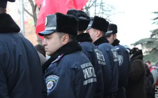 Около 300 человек требовали от Севастопольского городского Совета уйти в отставку