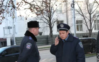 Миргородский ответил митингующим против беспредела «Севастопольэнерго» жителям дома № 107 улицы Хрусталева: претензии не по адресу 