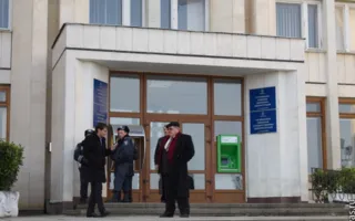 Предприниматели Юмашевского рынка потребовали снять своего директора Величко