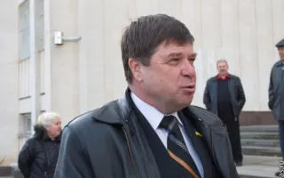 Предприниматели Юмашевского рынка потребовали снять своего директора Величко