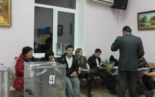 Бурная кампания, вялотекущие выборы. Один из участков 19 округа