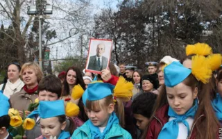В Севастополе космическими подарками стимулируют глав районов на уборку мусора