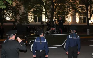 В Севастополе ночью репетировали прохождение военной техники
